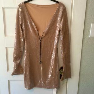 Sparkly mini dress, size medium, similar to Hailey Bieber long sparkly dress.